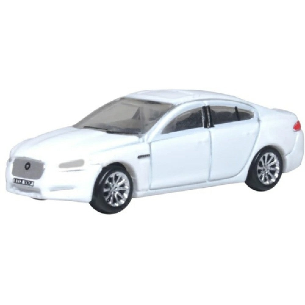 Available to Order – N Gauge Jaguar Xf Polaris White Oxford Diecast Model (OXNXF005)