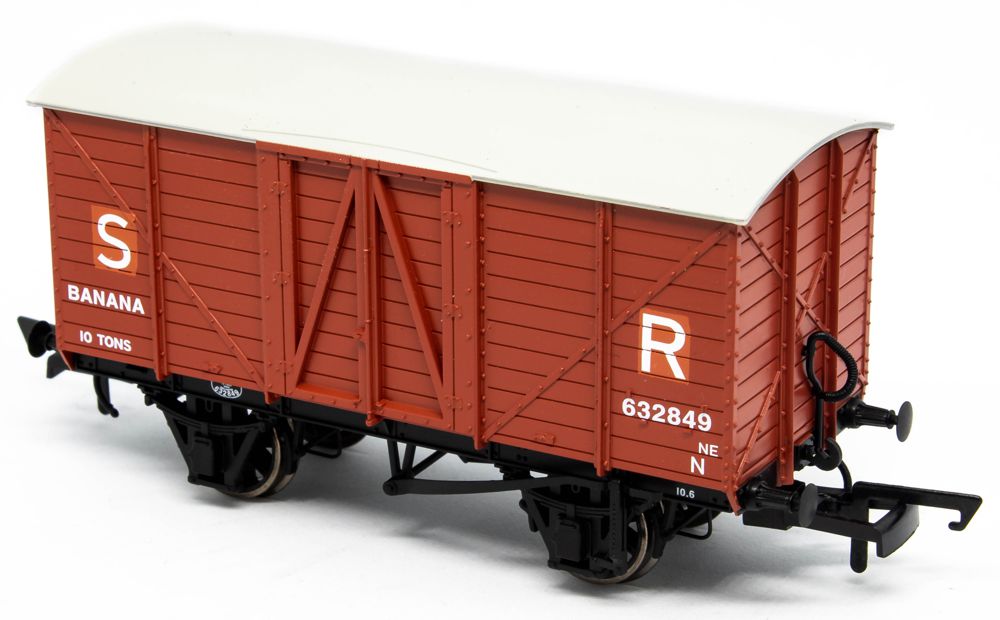 GE Banana Van Patched SR 632849 1:76 – diecast model
