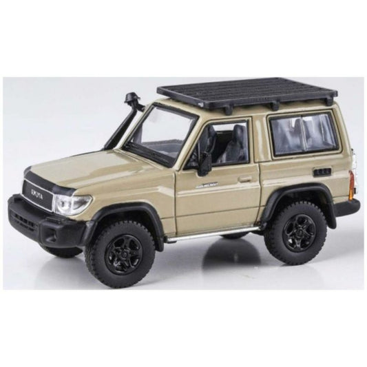 PRE ORDER STOCKS DUE DECEMBER 2025 / JANUARY 2026 1:64 PARA64 PAR65568 TOYOTA LAND CRUISER 71 SANDY TAUPE ANNIVERSARY EDITION 2023 (RHD)