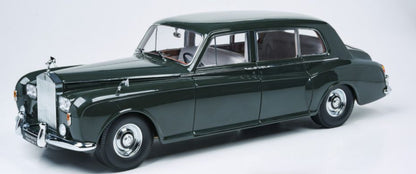 Available To Order – Rolls Royce Phantom V Racing Green (LHD) 1:18 Para64 Model (PAR 98217)