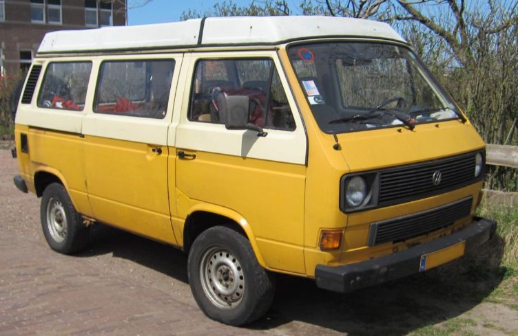 Available to Order – VW T3 Bus Model Set 1:25 Revell Model (REV 67706)
