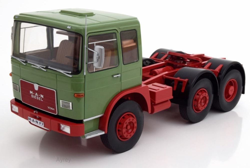 Available to Order – MAN F7 16.304, light green/red 1:18 (RKS 180052)