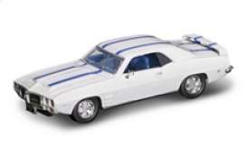 Available To Order – Pontiac Firebird Trans Am 1969 - White 1:43 Road Signature Model (ROA 94238W)