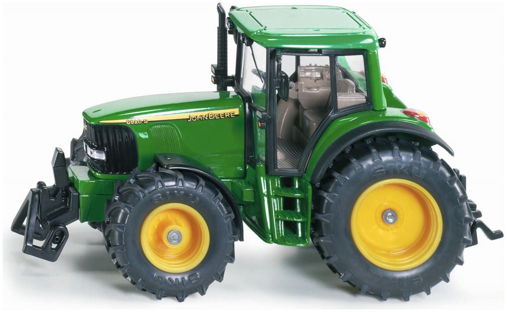 Available To Order – John Deere 6920S Tractor 1:32 Siku Model (SIK 3252)
