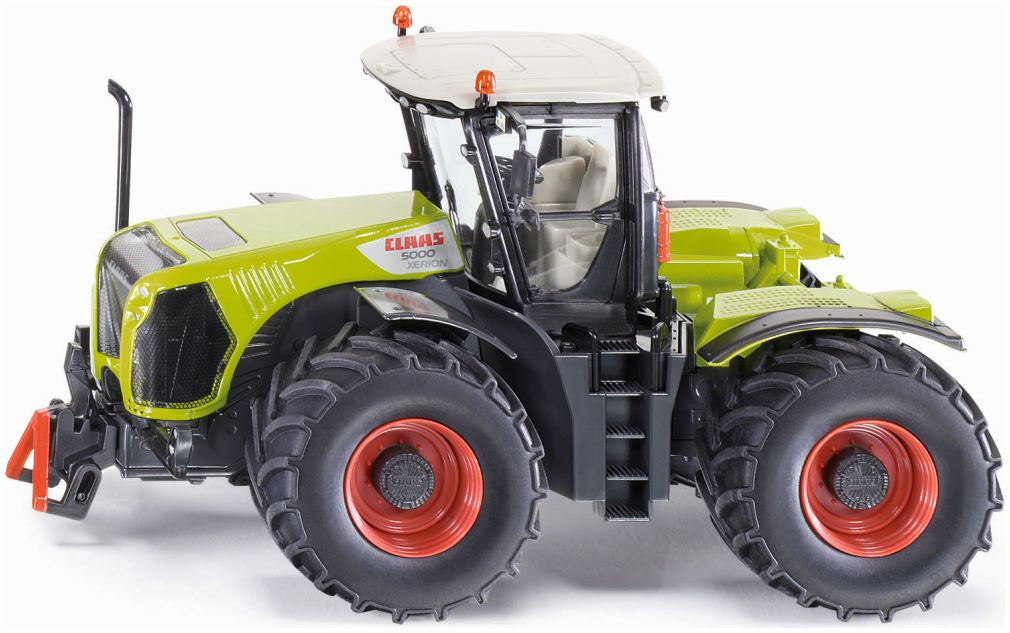 Available To Order – Claas Xerion 5000 Tractor 1:32 (SIK 3271)