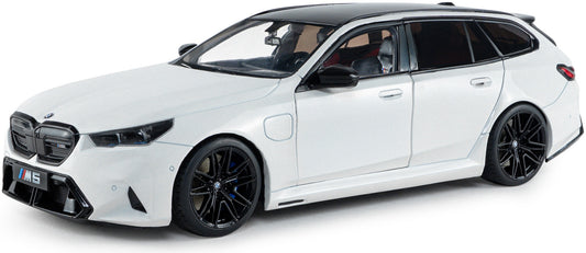 BMW M5 Touring Alpine White Solid 2025 1:18 Solido Model