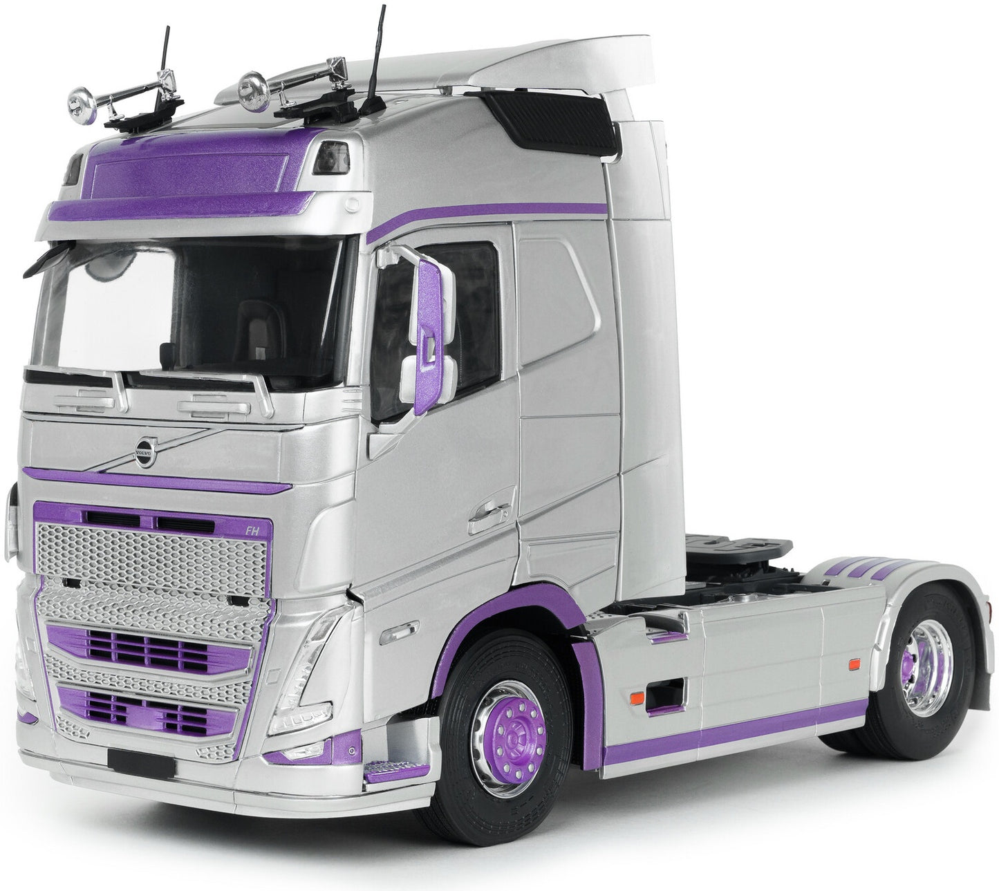 Available to Order – Volvo Trucks FH Globetrotter XL Silver & Purple 2023 1:24 (SOL 2400105)