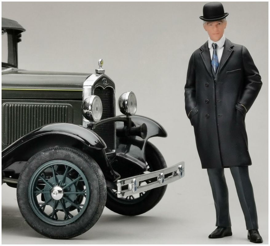 Available To Order – Henry Ford Resin Figure 1:18 (SUN H0004FF)