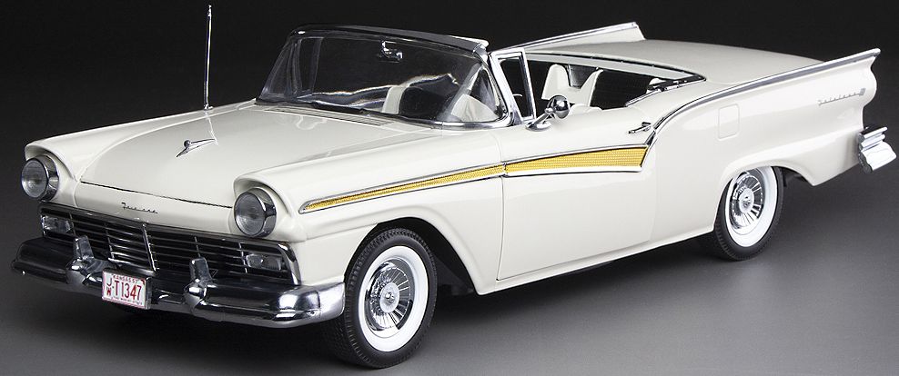 Available To Order – Ford Fairlane 500 Skyliner 1957 Colonial White 1:18 (SUN H1346)