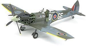 Available to Order – Spitfire MK XVIe 1:32 Tamiya Model (TAM 60321)