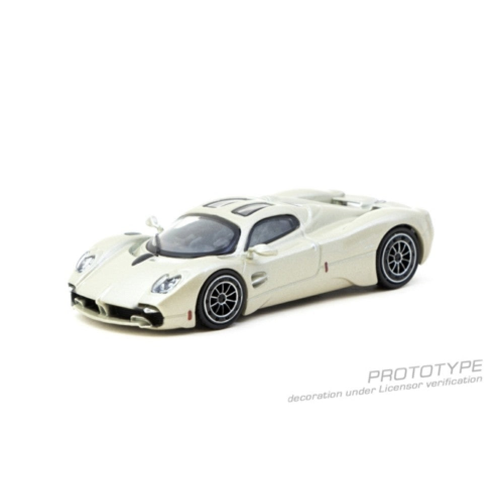 Available to Order – Pagani Utopia Rinascimento 1:64 Tarmac Works Model (TCT64GTL055BI)