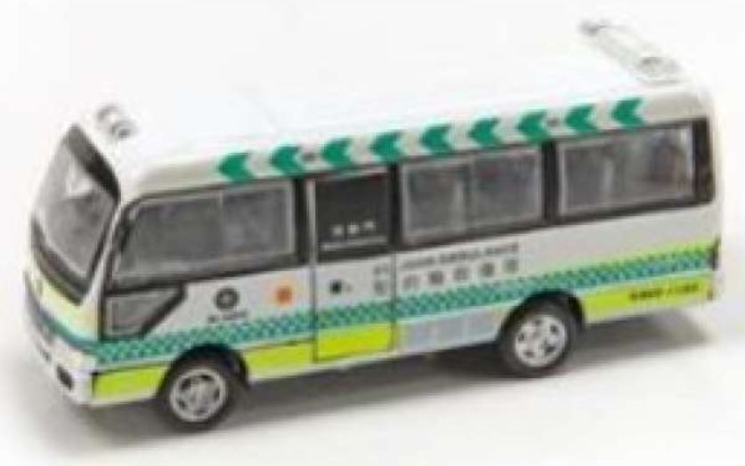 Available to Order – Toyota Coaster Hong Kong ST.John White/ Green 1:76 (TNY 64484)