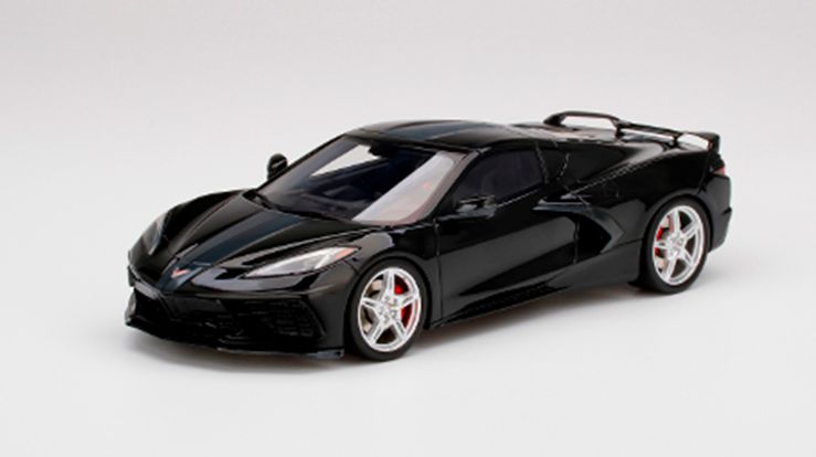 Chevrolet Corvette Stingray 2020 Black with Midnight Grey Stripe 1:18 – diecast model