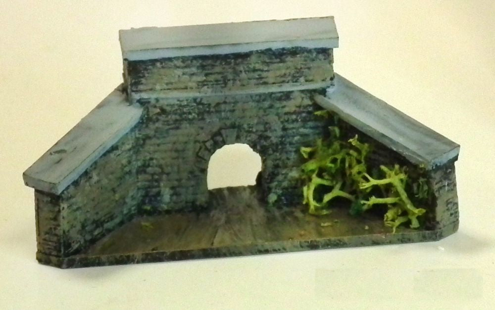 Culvert 5 (Painted) N – diecast model