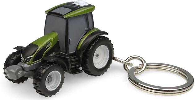 Available To Order – (Keyring) Valtra G135 Metallic Green (UNI 5872)