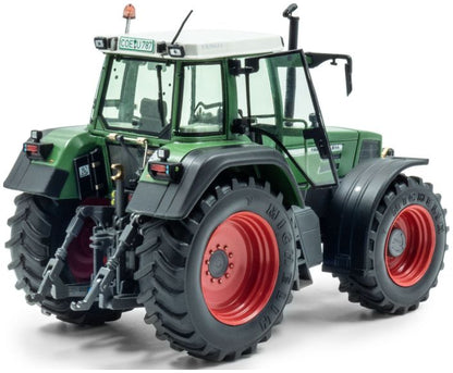 Available To Order – Fendt 816 Favorit 1:32 (WEI 1070)