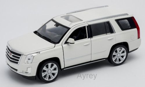 Available To Order – Cadillac escalade, white 1:24 (WEL 24084W)
