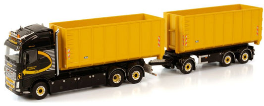 Volvo FH4 Globetrotter XL Riged Truck w/Hooklift + Container 40M3 'Van Straalen' 1:50 – diecast model